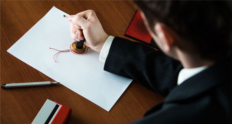 香港公司公證可以自己過港辦理嗎？