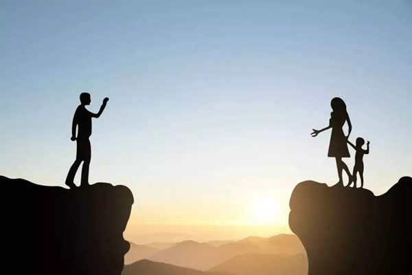 香港離婚證用于內(nèi)地再婚怎么辦理加轉(zhuǎn)遞章公證手續(xù)？