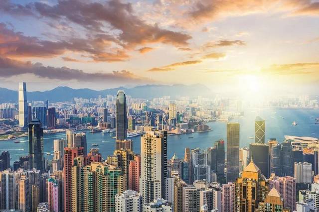 香港在內(nèi)地設(shè)立的分公司或代表處如營業(yè)執(zhí)照到期了，是要辦理什么公證用于延期呢？