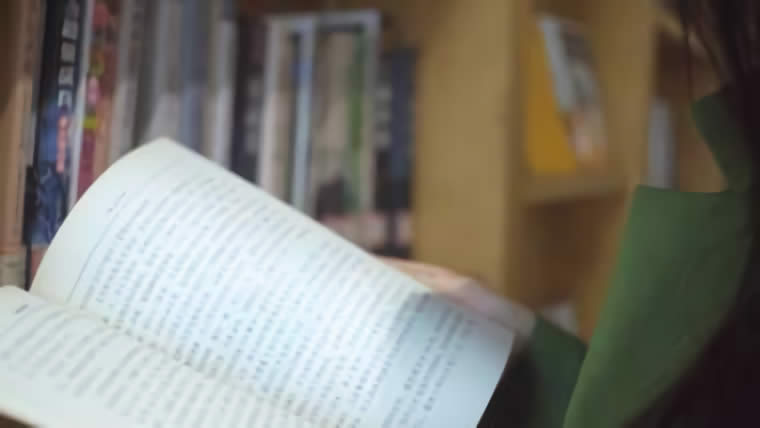 香港人士因疫情回不了內(nèi)地怎么委托別人代為處理購房事宜呢？