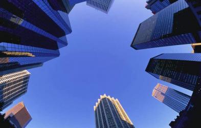 香港人在內(nèi)地買房要申請減免契稅可以讓在香港的親戚代辦嗎？