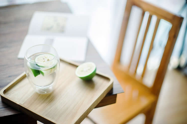 在港離婚的香港人士現(xiàn)要在內(nèi)地銀行貸款怎么辦理婚姻公證？