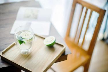 要以香港無(wú)限公司名義在海南開(kāi)設(shè)銀行開(kāi)戶如何做公司狀況證明公證書(shū)呢？