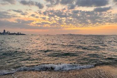 香港人要放棄繼承父母在內(nèi)地遺產(chǎn)所需的聲明書公證最新辦理說(shuō)明