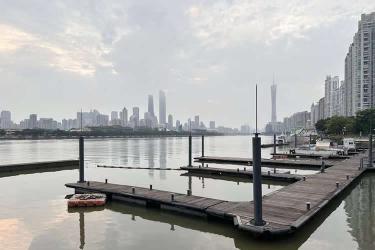 中國(guó)公民在荷蘭結(jié)婚后要更改戶口本婚姻狀況怎么公證認(rèn)證荷蘭結(jié)婚證呢？