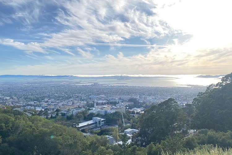曾在內(nèi)地工作過(guò)的香港人現(xiàn)要移民加拿大怎么辦理中國(guó)無(wú)犯罪記錄證明公證？