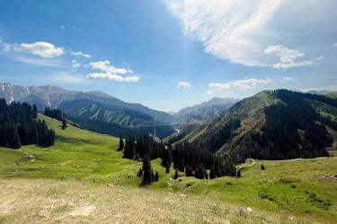 內(nèi)地戶籍沒有注銷沒有回鄉(xiāng)證的香港永久居民怎么辦理同一人聲明書公證呢？