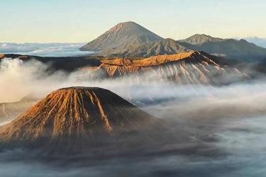 香港人要在德國結(jié)婚怎么在內(nèi)地辦理中德語出生公證附加證明書呢？