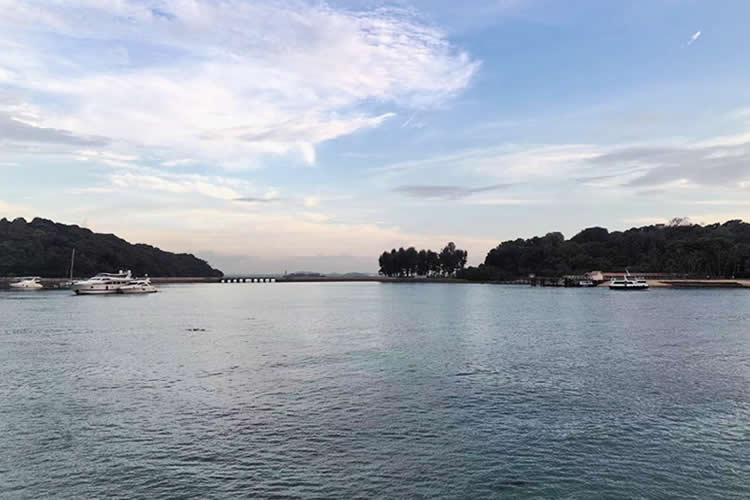 內(nèi)地人移民香港注銷內(nèi)地戶籍后什么情況下需要做同一人公證呢？