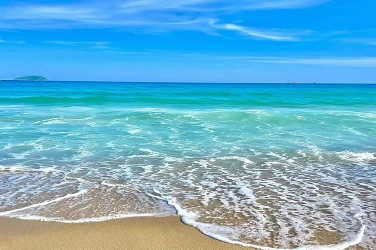 內(nèi)地居民的香港絕對(duì)離婚判令怎么公證用于辦理更改婚姻狀況以及銀行貸款？