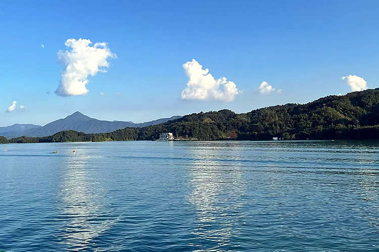 香港身份證與原內(nèi)地身份證為同一人聲明書公證用于深圳法院訴訟之用