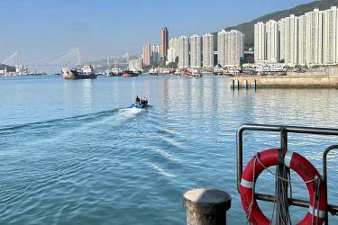 改過名的香港公司要在江蘇省南京市設(shè)立公司怎么辦理公司唯一董事決議證明公證呢？